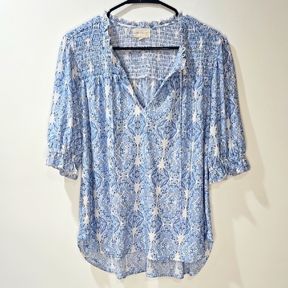 MELLODAY Tops - MELLODAY Blue and White Short Sleeve Notched Collar Blouse